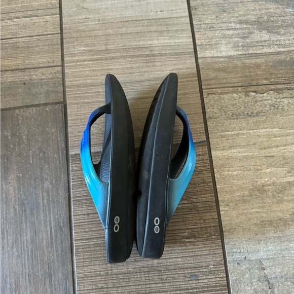 Women's Oofos OOlala Thong Sandal size 5 - Picture 8 of 10